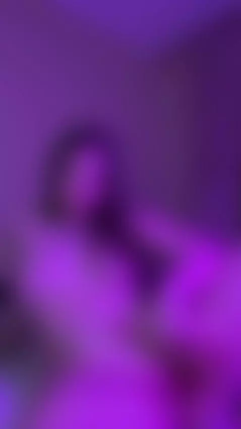 This shot did the trick. Now, OnlyFans. by rorryree