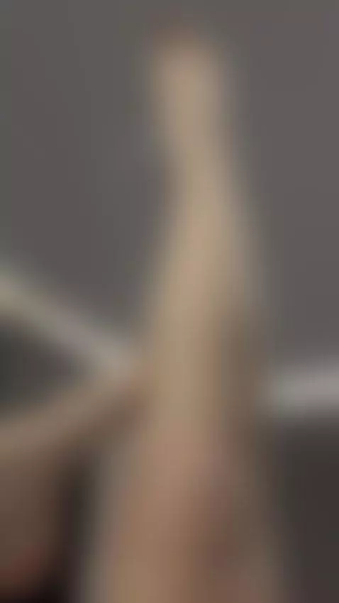 I lifted... and stopped.
Continued without pause on OnlyFans... by rorryree