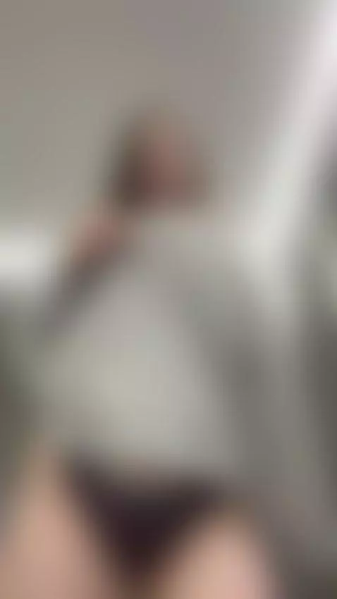 I'm doing it slowly... 👣💋
Continued - OnlyFans by rorryree