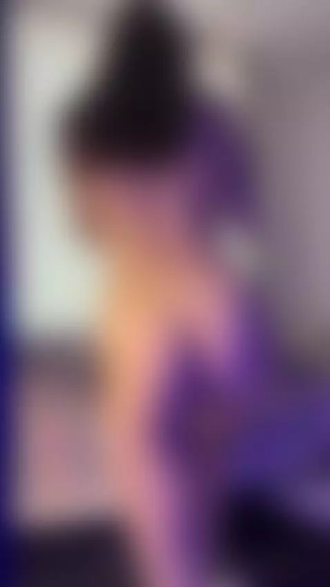 My favorite angle is from the inside.
Watch it on OnlyFans. by whitekristy