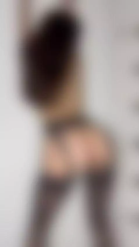 This shot is a test.
Pass on OnlyFans. by whitekristy