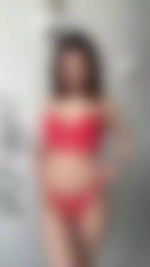 Dark hair, dark thoughts...
See the rest on my OnlyFans by whitekristy