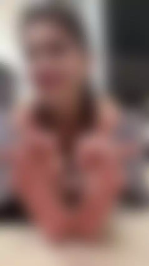 I don't cut corners.
I reveal my interest. OnlyFans. by whitekristy