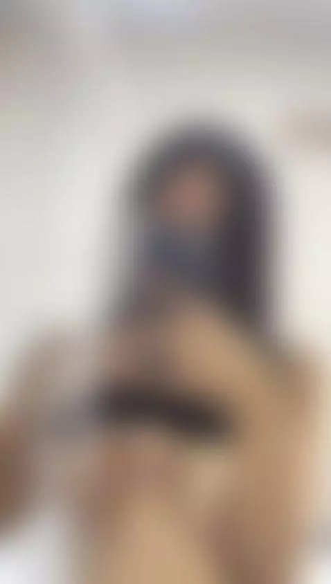 Milk comes out of my tits by juliettableer