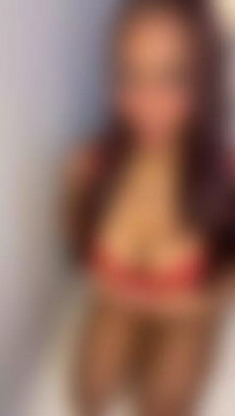 are you ready for make me bounce? 😈💘 by sofiastanley