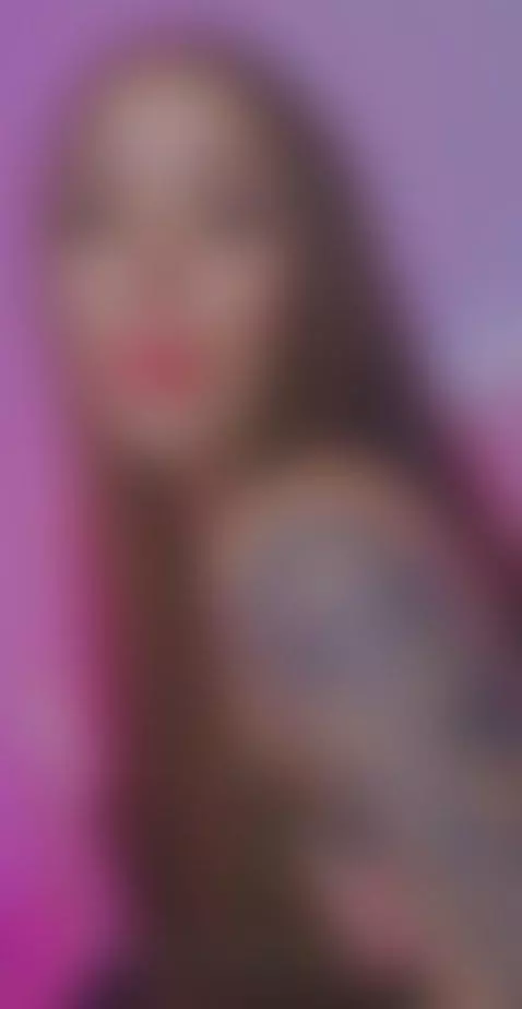 Video by emilybluunt