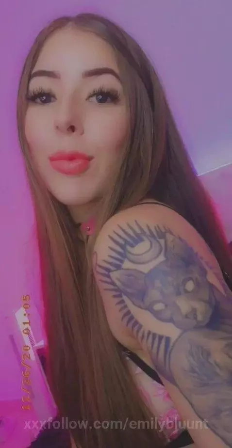 Video by emilybluunt