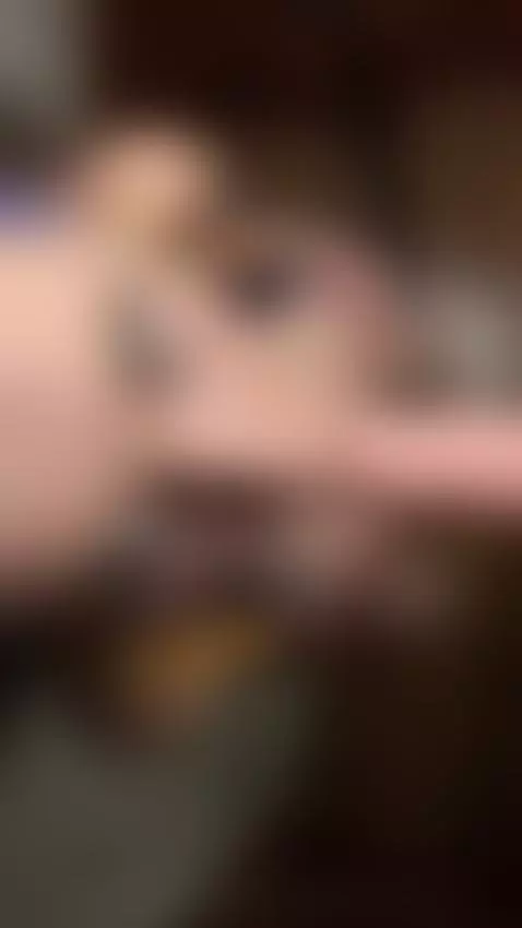 E-girl sucks dildo by kattpurrr