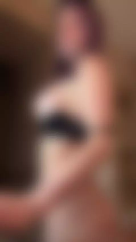 E-girl seduces with her ass and tits by kattpurrr