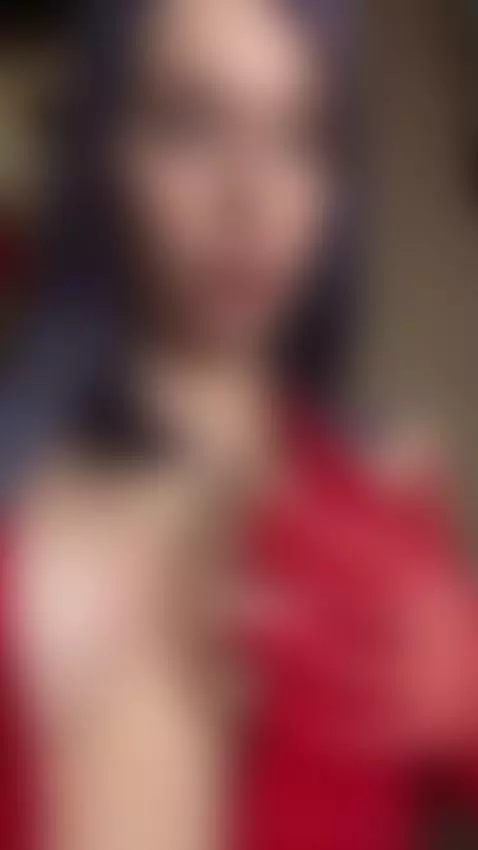 E-girl shows off her tits by kattpurrr