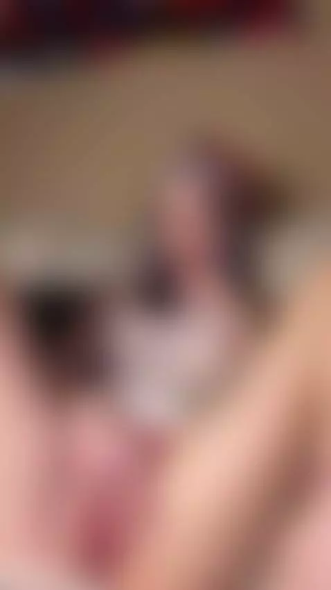 Goth girl fingering pussy by kattpurrr