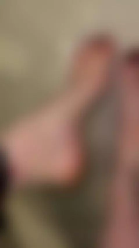 Goth girl washes her feet in the shower by kattpurrr