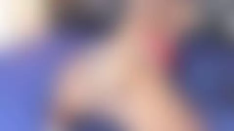 Thong to the side… just for you 💗 by irisherrera