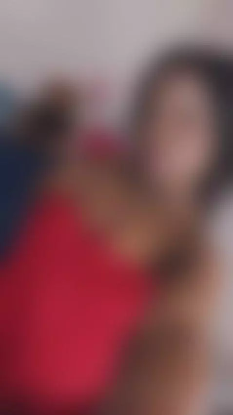 I just turned my cam on and I'm already blushing 😳 Come watc... by irisherrera