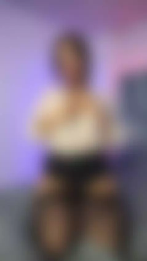 I like to provoke with softness and smiles that say more tha... by hollypeach888