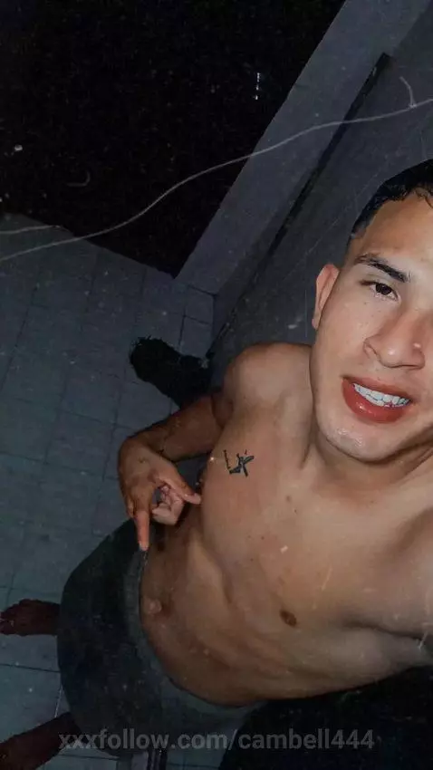 quien quiere este flaco 🔥🔥 by cambell444