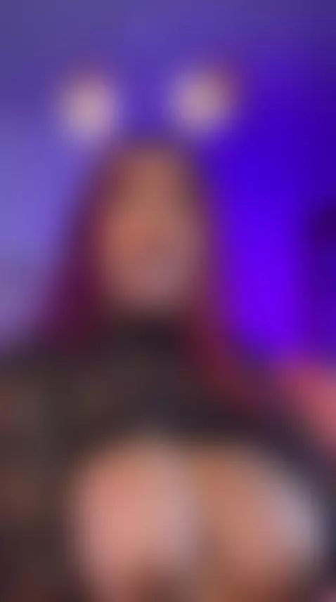 I like to have my mouth full of your delicious milk, darling... by alanaodison