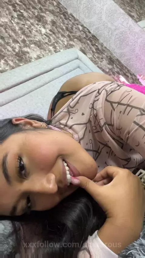 shh 😳✨ by shararous