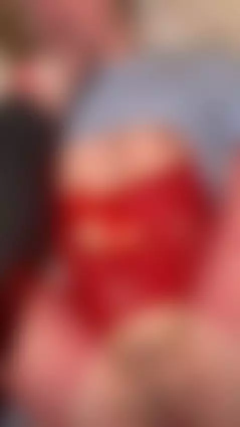 Stretching her hole 😱 by willyloyal