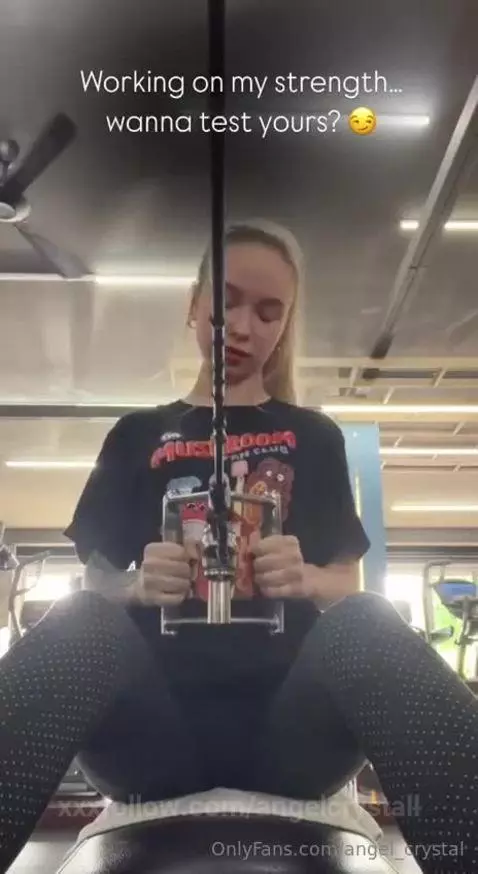 Working on my strength... wanna test yours? by angelcrystall