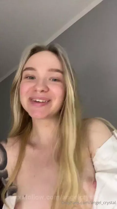 A conversation with nude girl looks like that by angelcrystall