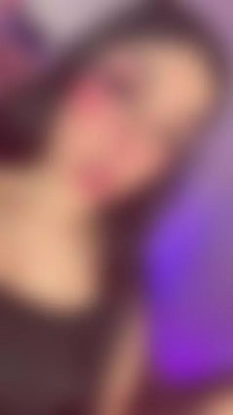 look what this cute face hides by elyw1