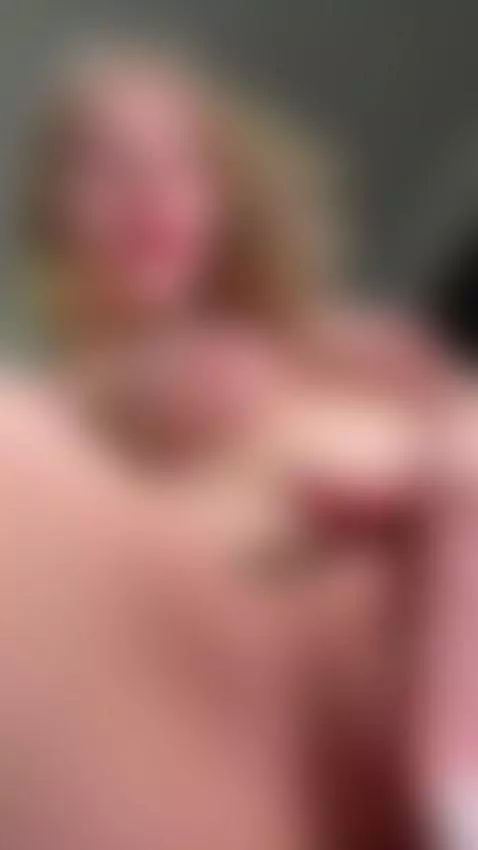 My ediable labia by roxydi