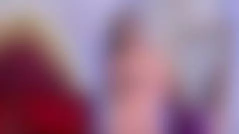 Wanna oil my body? by miakalova