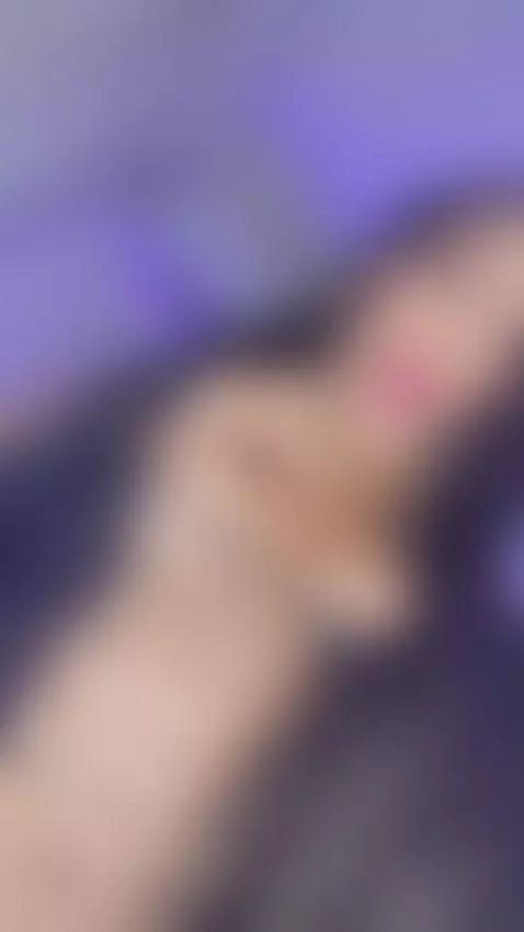 Suck my tight pussy and make it wet... by miakalova