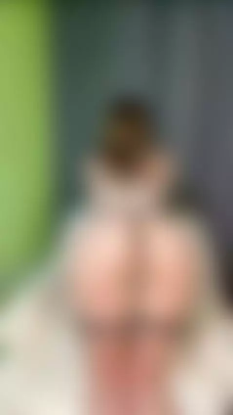 She’s already in your head… 🧠 Make it official — follow 🔥 by lunastarlightt