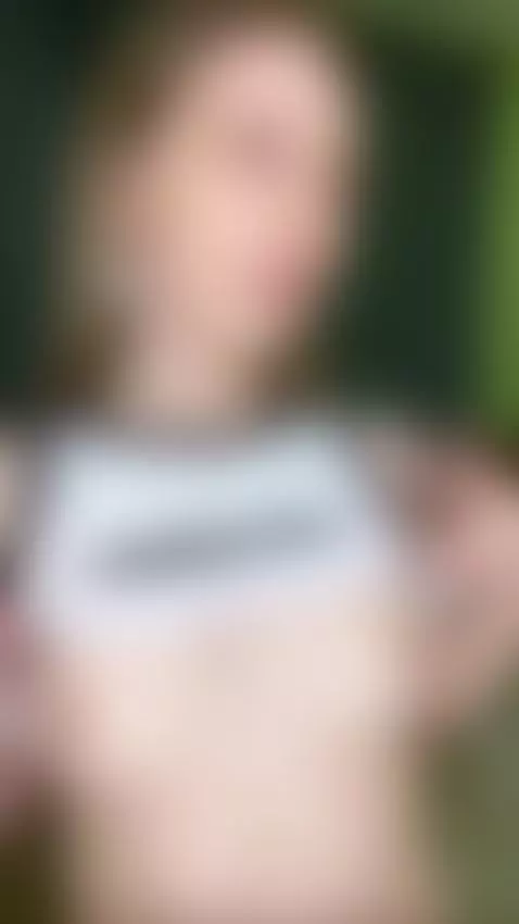 She knows what you want. Take it on OnlyFans 😏 by lunastarlightt