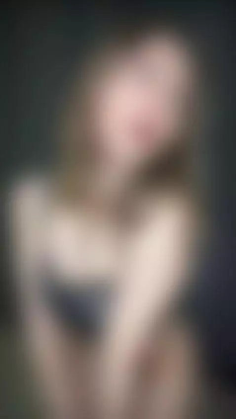 Hot clips are here… Follow and check the link in bio 💖 by lunastarlightt