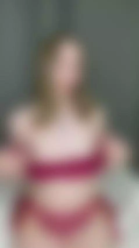 🍑Round juicy ass of a brunette with stylish bob 😏 Only OF by lunastarlightt