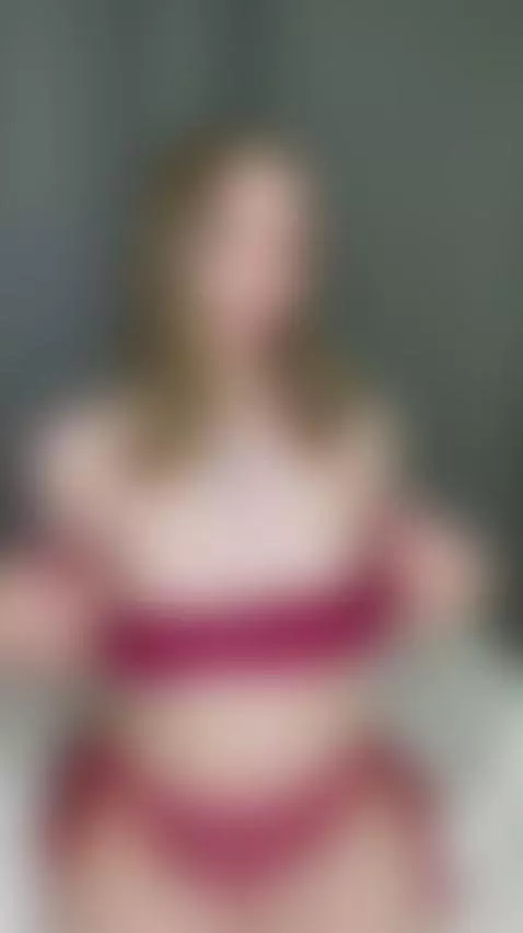 💦My curvy thick body wet from excitement 🔥 Join OF by lunastarlightt