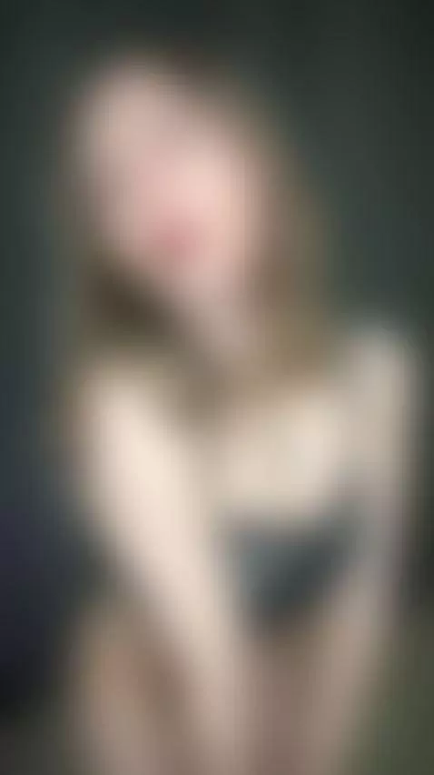 🍑Thick curves of brunette with bob shaking 🔥 Join OF by lunastarlightt