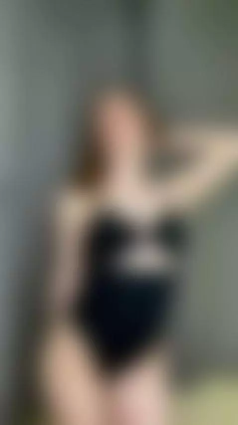 💋Curvy brunette with blue eyes dripping with anticipation 🔥 ... by lunastarlightt
