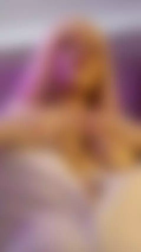 I Get Even Bolder on My Page 😈🔥 by emilliex