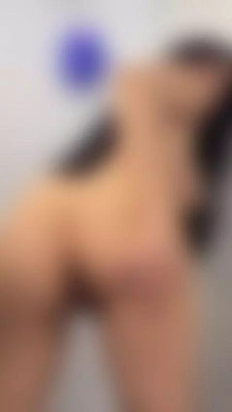 🔥 I gave you just enough to get curious — now tap my profile... by emilliex