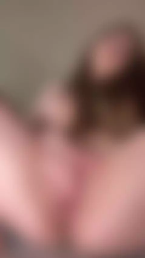 This is just a glimpse… 👀 the rest is on my OnlyFans 💋 by olivianox