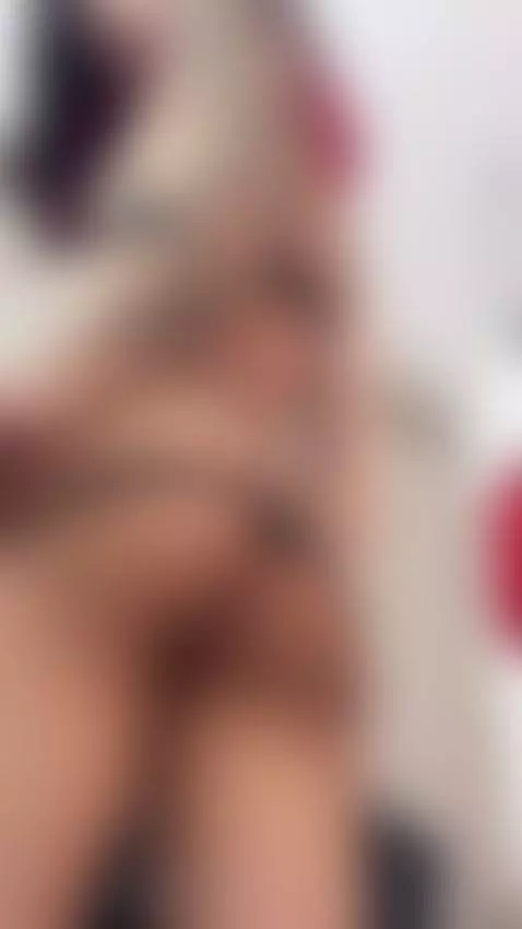diviertete conmigo 😈: https://chaturbate.com/naomi_femme/ by melany27