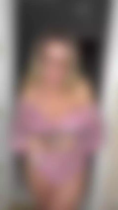 Be the first to subscribe to my Onlyfans and receive a gift. by amanda2720