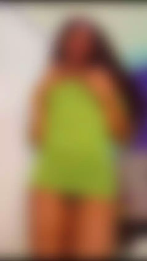 Today I will be your favorite temptation 💚 by auraa-sun