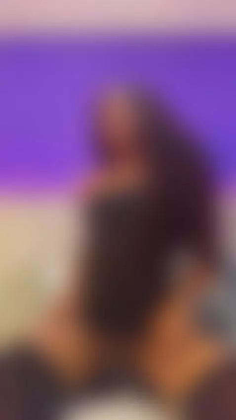 Will you let me dance with you?🥵 by auraa-sun