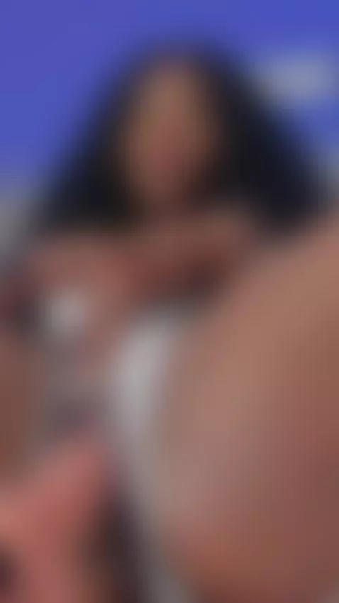 https://www.camsoda.com/auraa-sun?id=auraa-sun   It feels so... by auraa-sun