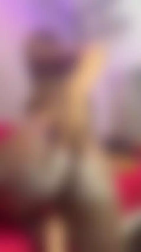 If you like what you see, imagine what I’m not showing yet 🔥... by ana-foxx