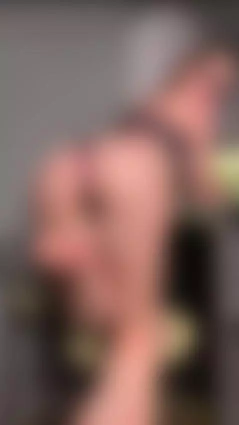 Too tempting to scroll past… 🌶 Follow and hit like 💕 by victoriaawhite