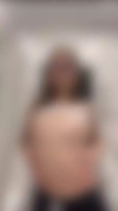 The juiciest — in the bio 😉 by victoriaawhite