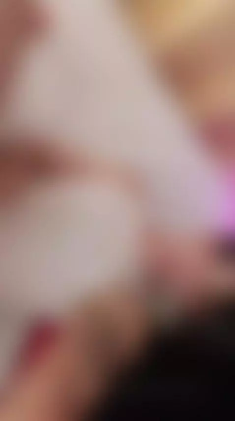 🔥Something hot with a lot of wax is in my living room, do yo... by persefonelux