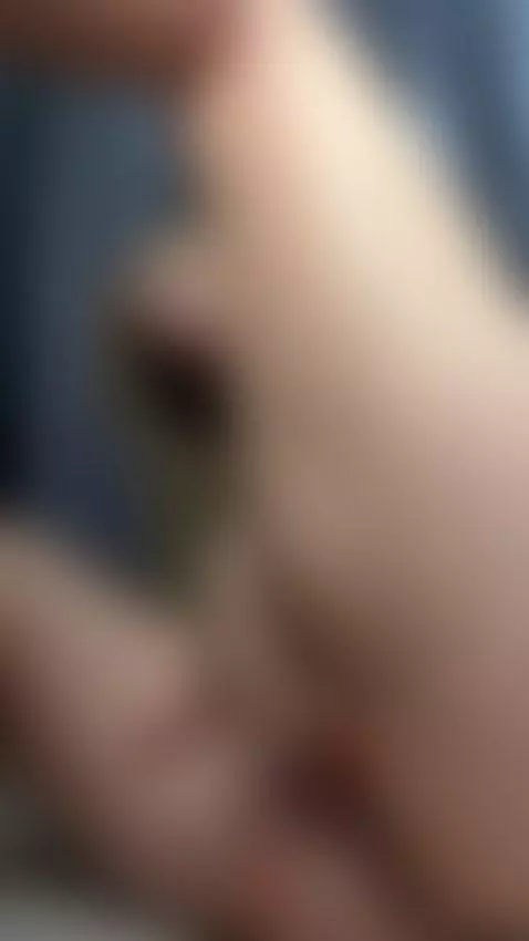 MILF with a pussy so pink it should be framed 💋 Only on OF by miakai