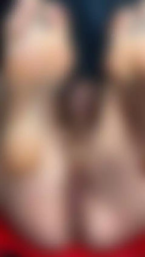 Big natural hotwife pussy and sexy feet 👅 Sub OF by miakai